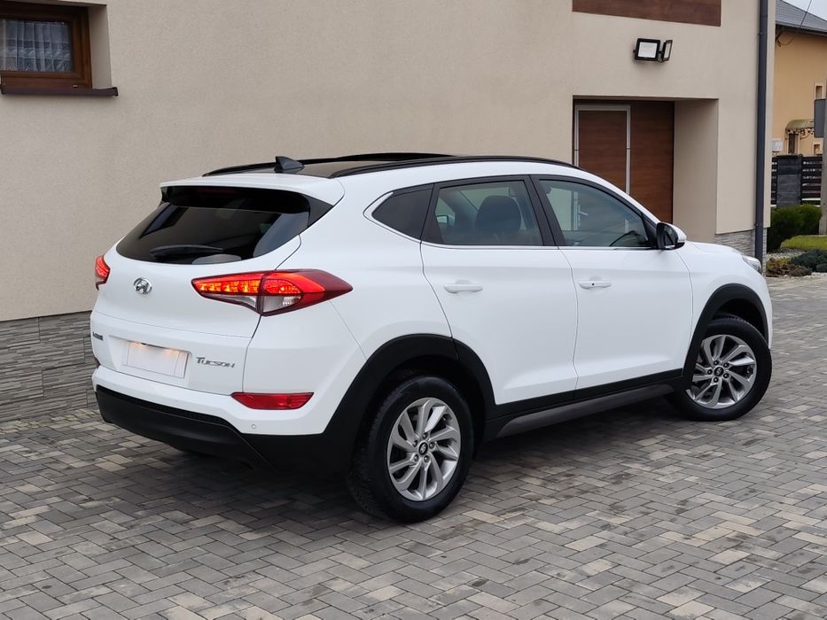 **REZERWACJA**Hyundai Tucson 1,7CRDI*Serwis*Panorama*Kamera*Ledy*