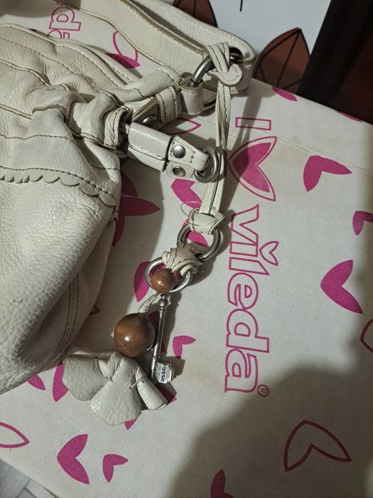 Torebka Fossil skóra naturalna