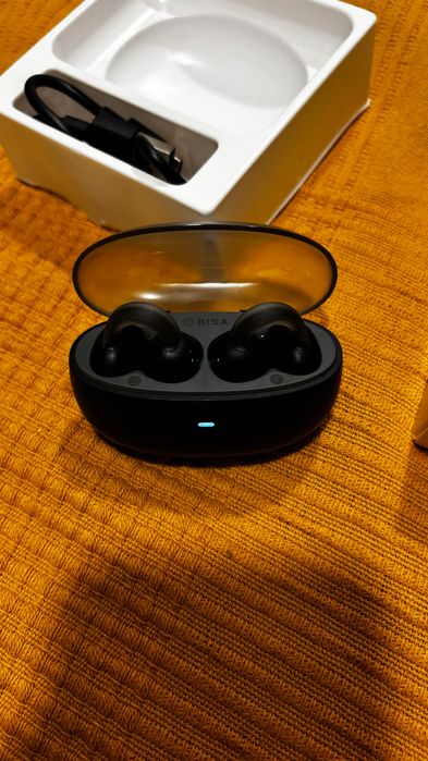 Baseus airgo earbuds