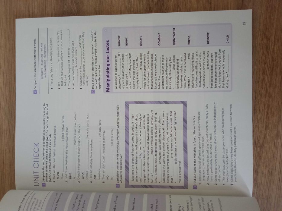 Gold experience b2+ pre advanced workbook Książka do Angielskiego M