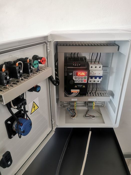 Falownik 2,2kW 400V 5A szafa sterownicza