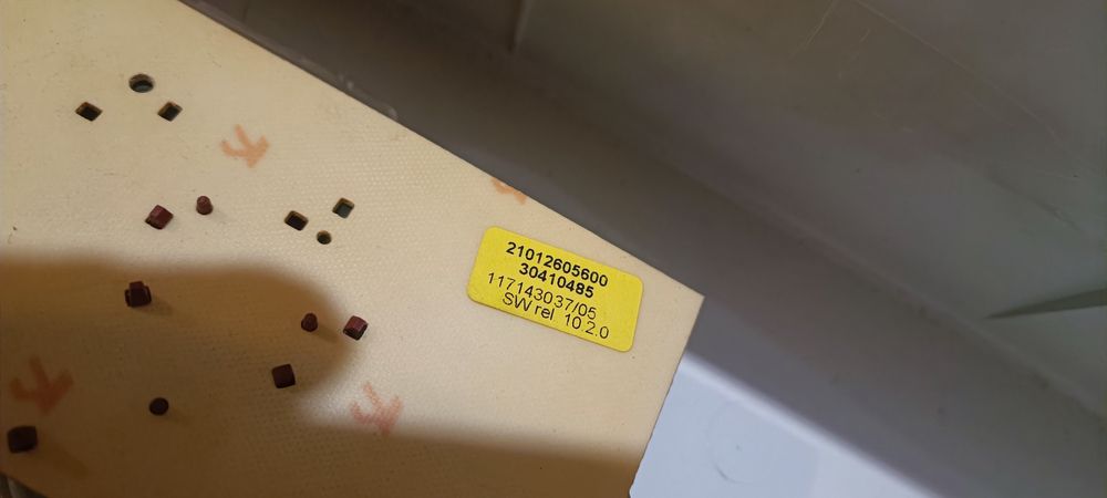 Плата управления с двигателем Indesit Witl 105