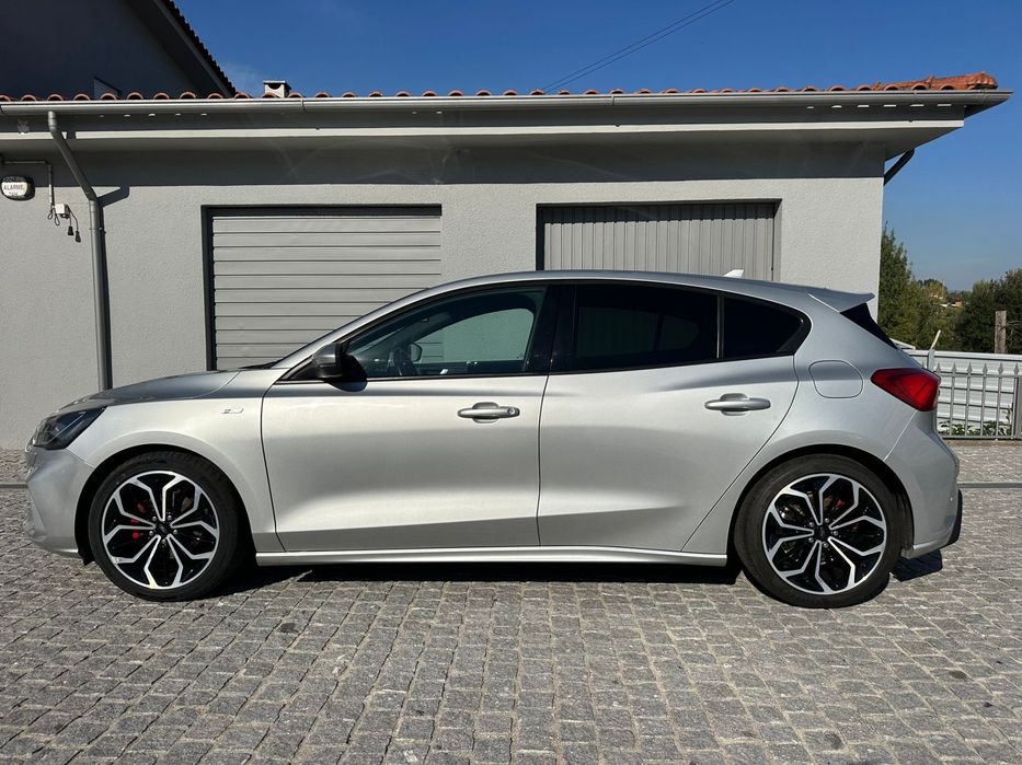 Ford Focus 1.5 TDCi ECOBlue ST-Line