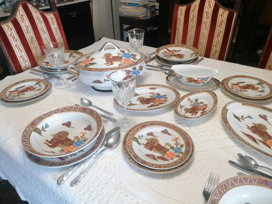 Louça japonesa - serviço 30 peças em porcelana asiática