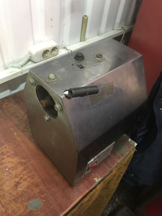 Продам мясоркбку MG 12 S