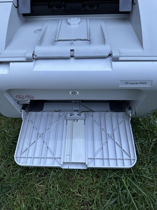 Принтер HP LaserJet P1005