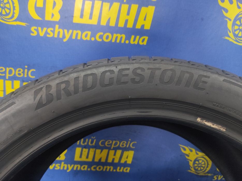 Шини 285/40R21 Bridgestone