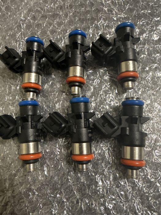 Wtryskiwacz Paliwa Jeep