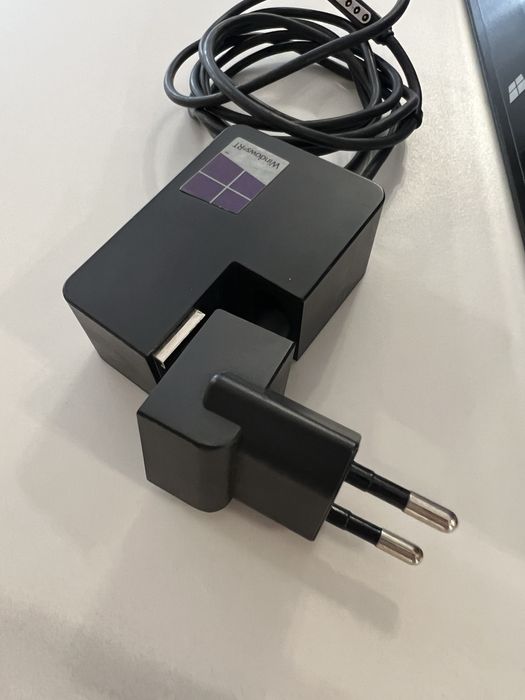 Microsoft Surface RT 32GB + Teclado