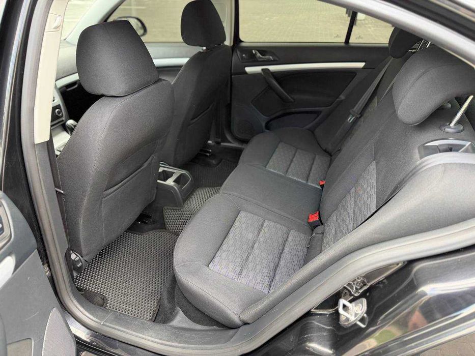 Продам Skoda Octavia A5 1.8 механика