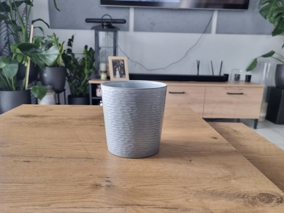 Doniczka osłonka na doniczkę śr. 13 cm