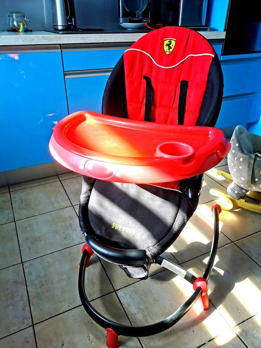 Krzesełko do karmienia Osann Ferrari

Stan dobry, w pełni sprawne, kom