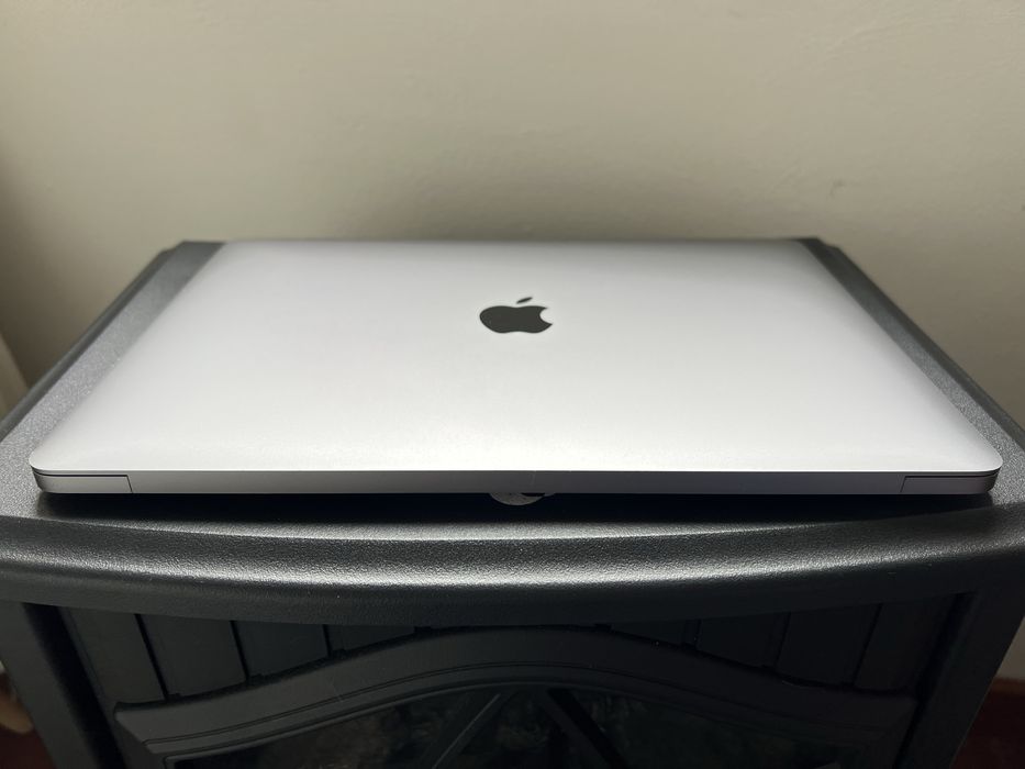 MacBook Air 2019 13”3