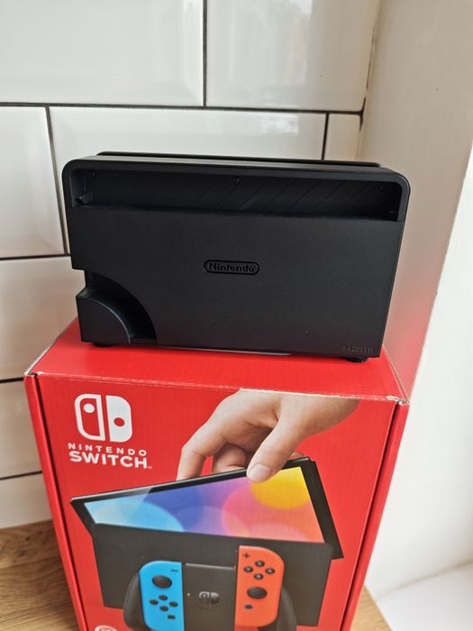Nintendo switch oled + mobapad + akcesoria