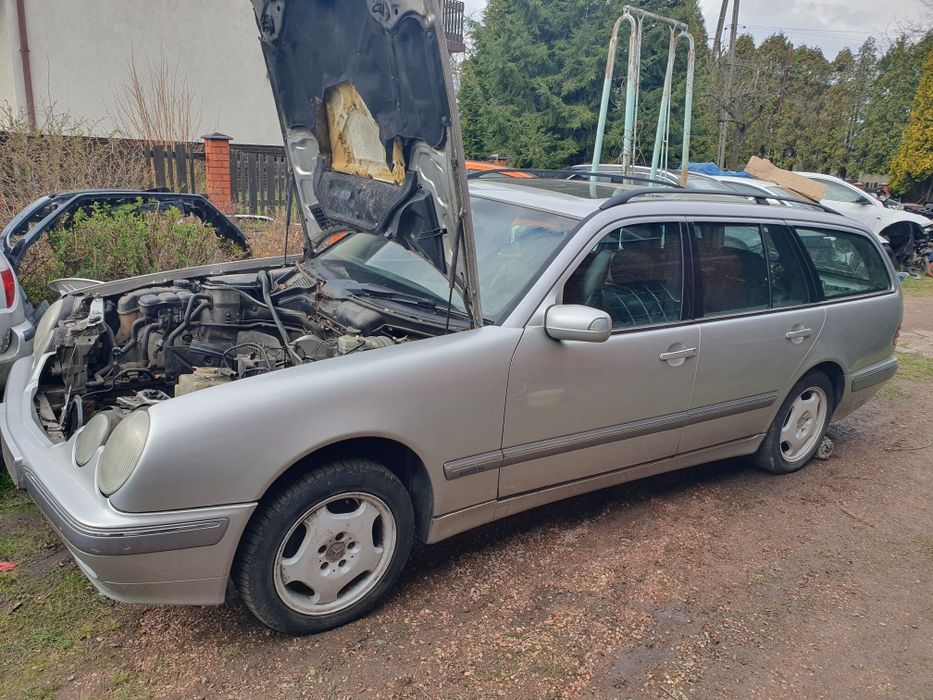 Mercedes w210 lift  w 210 e klasa  blotnik