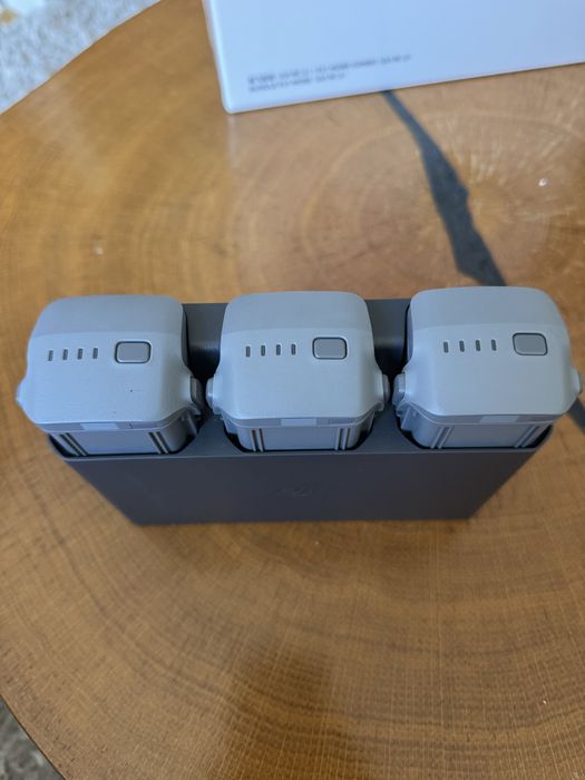 Drone Dji Air 3 RC2  Fly more Combo