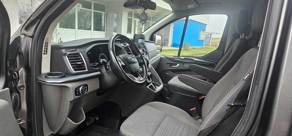 Ford Tourneo Custom 2,0