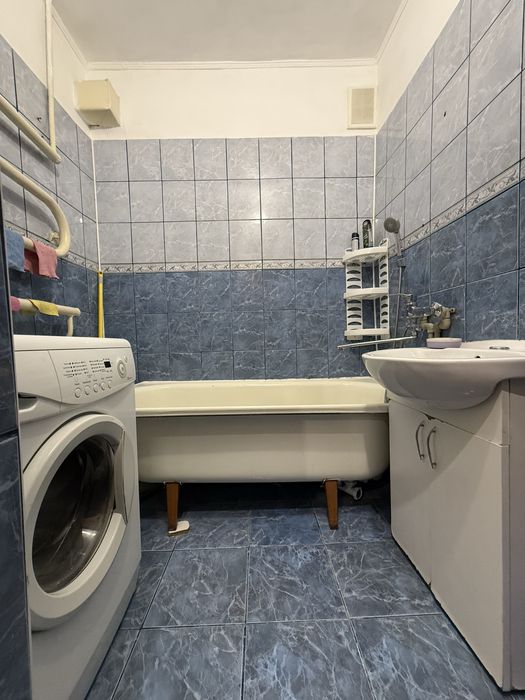 Продається двокімнатна квартира в престижному районі