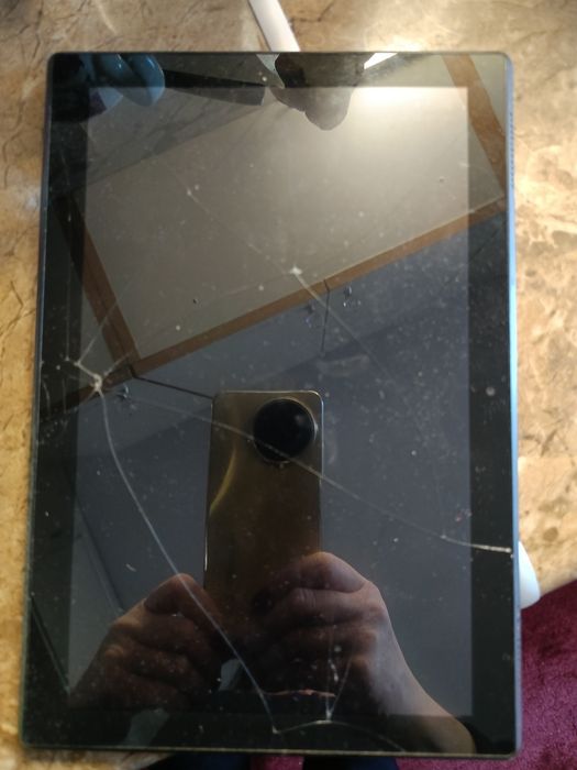Tablet czarny na części i inne rzeczy