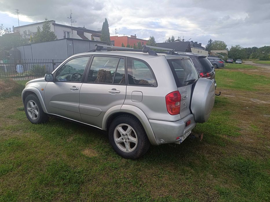 Toyota RAV4 2.0 b+g