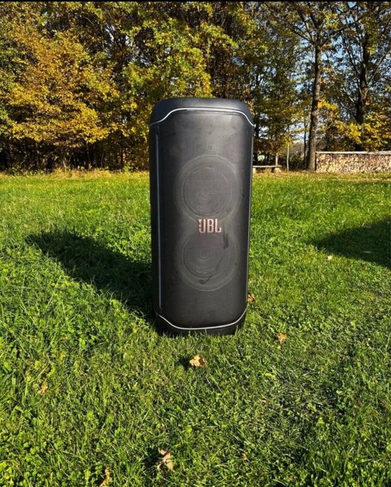 Продаю колонку JBL PartyBox 710