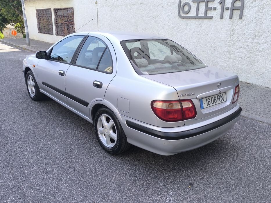 Nissan Almera 1.5 Gasolina e GPL Ar Condicionado a Funcionar