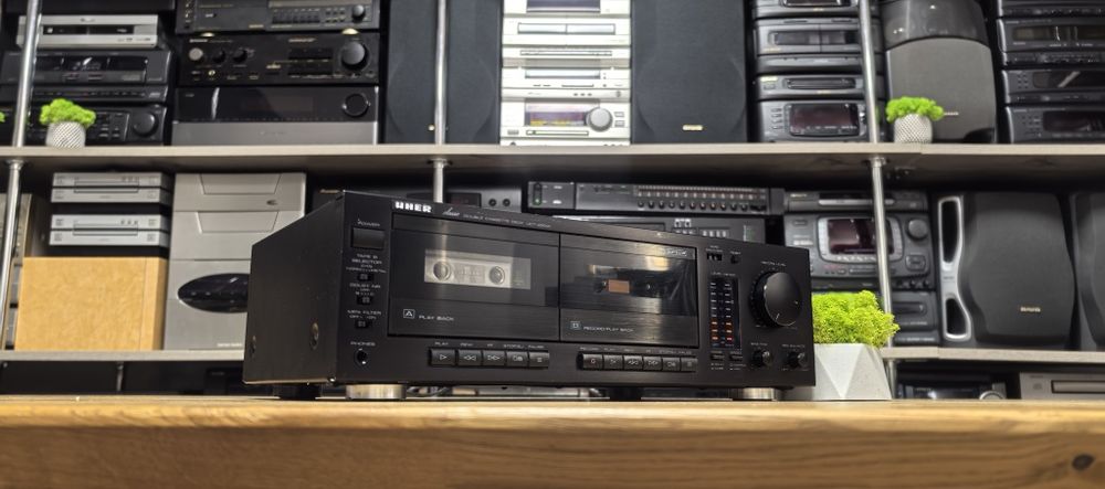 Касетний програвач Uher UCT-220