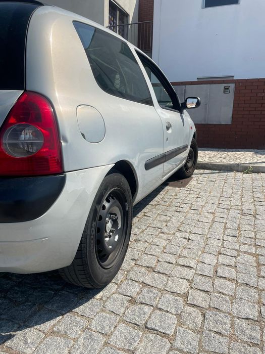 Clio 2 fase 2 comercial 1.5DCI