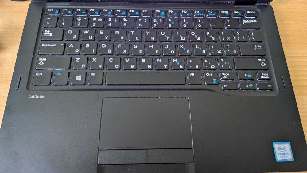 Dell Latitude 7389 13.3" FHD IPS Touch 360* 4/128gb