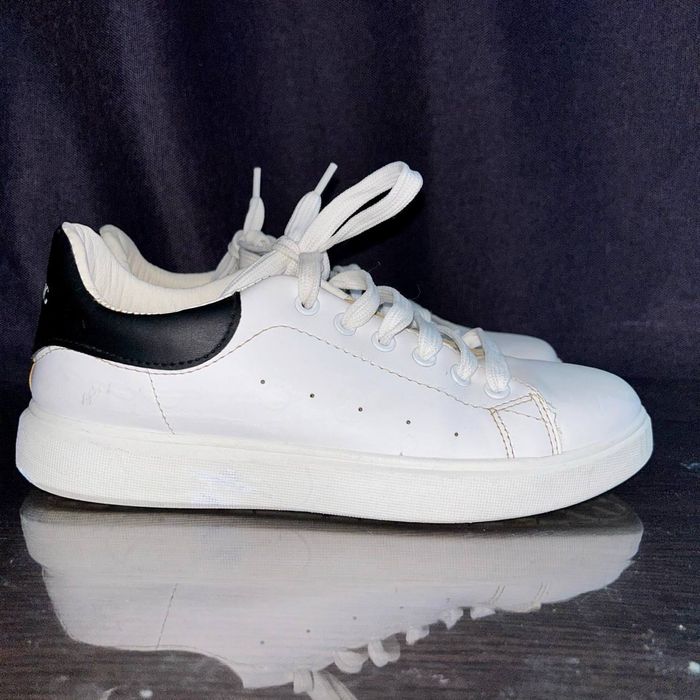 Кеди білі класичні