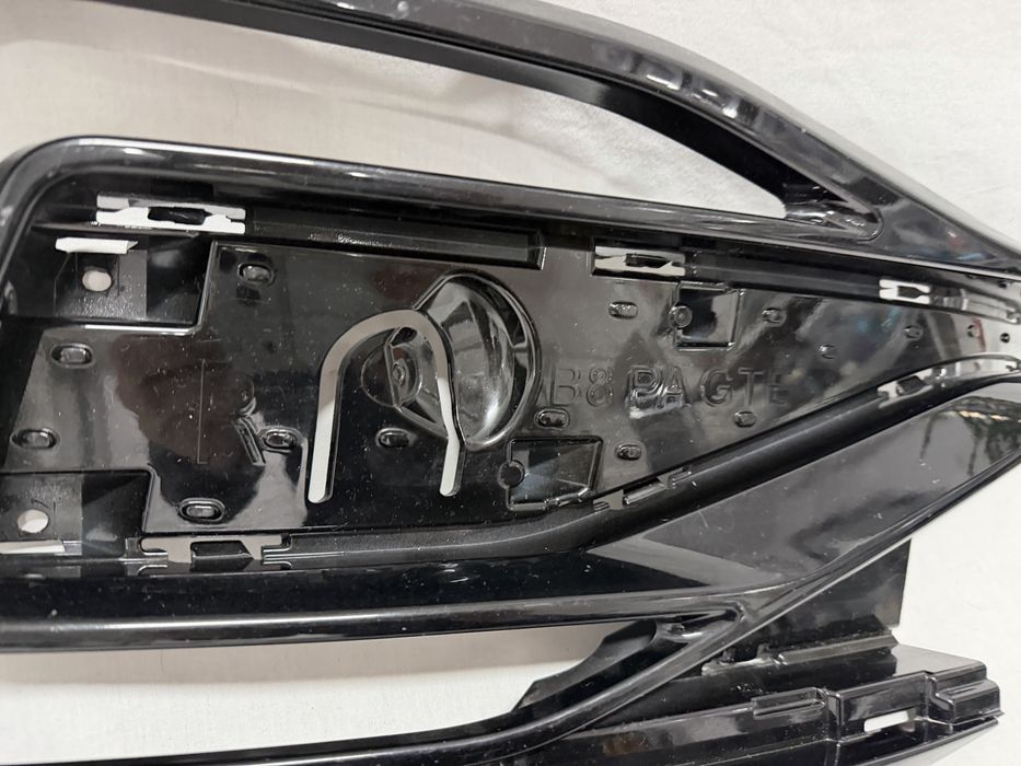 Kratka Zderzaka Prawy Przód VW Passat B8 LIFT 19-23r.