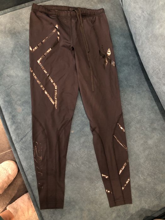 Спортивные  лосины женские