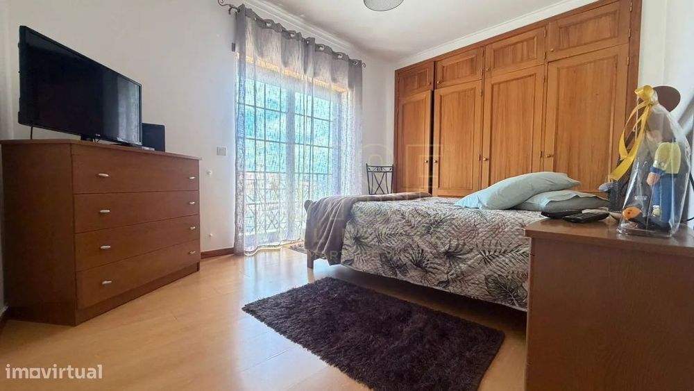 apartamento T3 com Garagem em Brasfemes