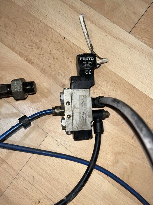 Siłownik pneumatyczny D 50 x 40AL