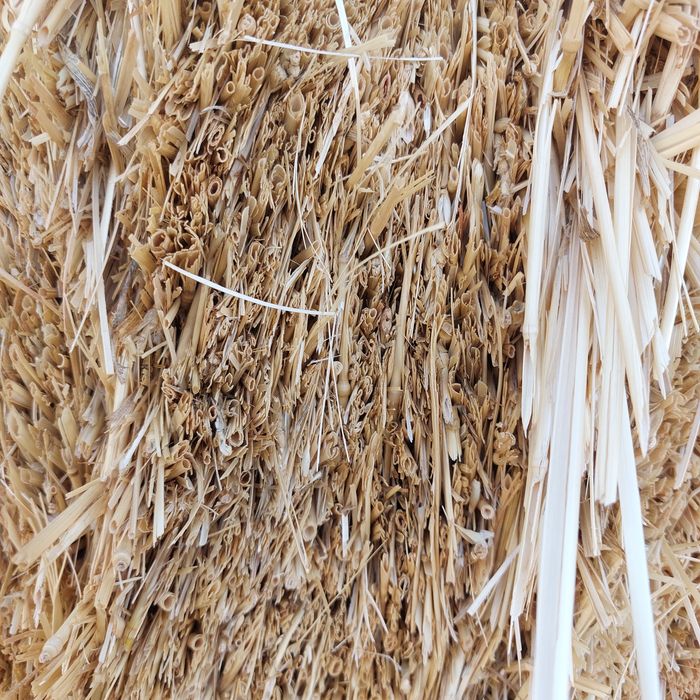 Продам Солома сено