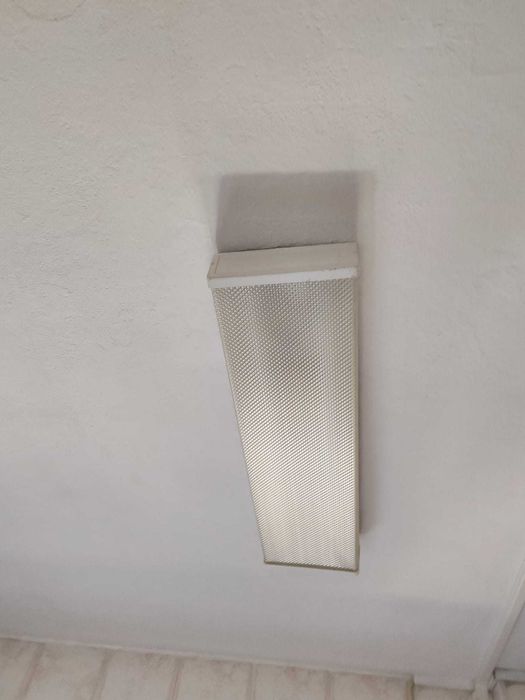 Candeeiro de teto em vidro. Novo