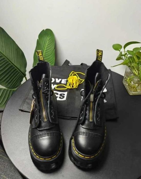 Dr. Martens Sinclair Platform BootLazy Oaf R.39