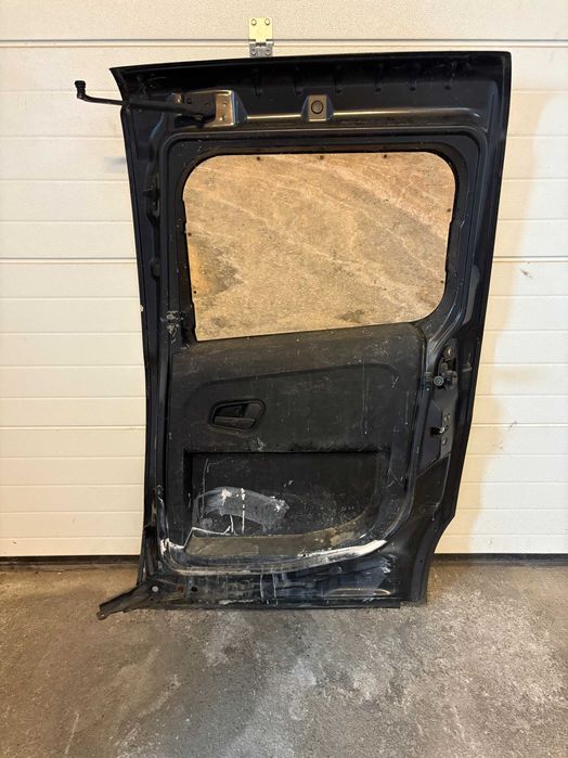 Porta Lateral Fiat Doblo Caixa/Combi (10-24)