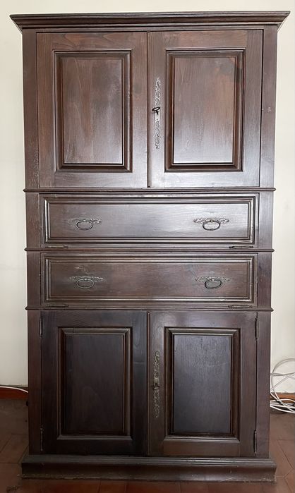 Móvel em madeira Castanho maciço