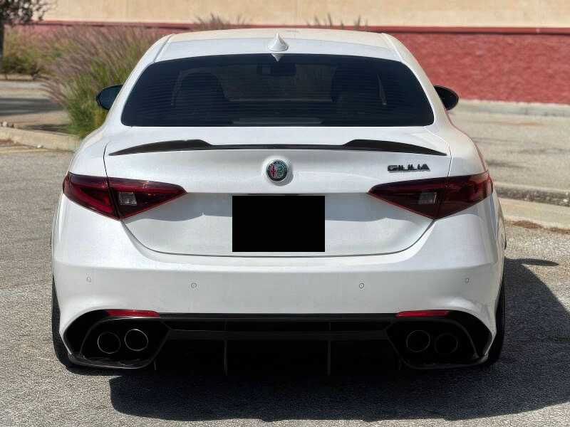 2018 Alfa Romeo Giulia Quadrifoglio