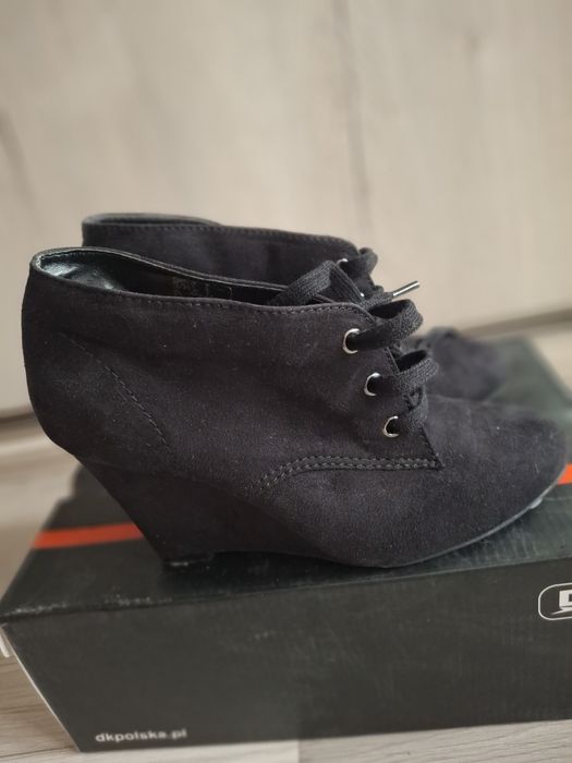 Buty różne wyprzedaż