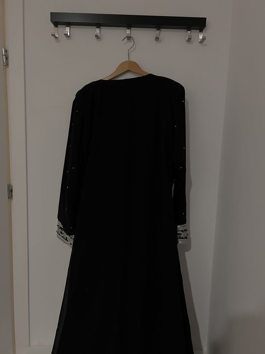 Niesamowita damska arabska (muzułmańska) luźna sukienka - abaja