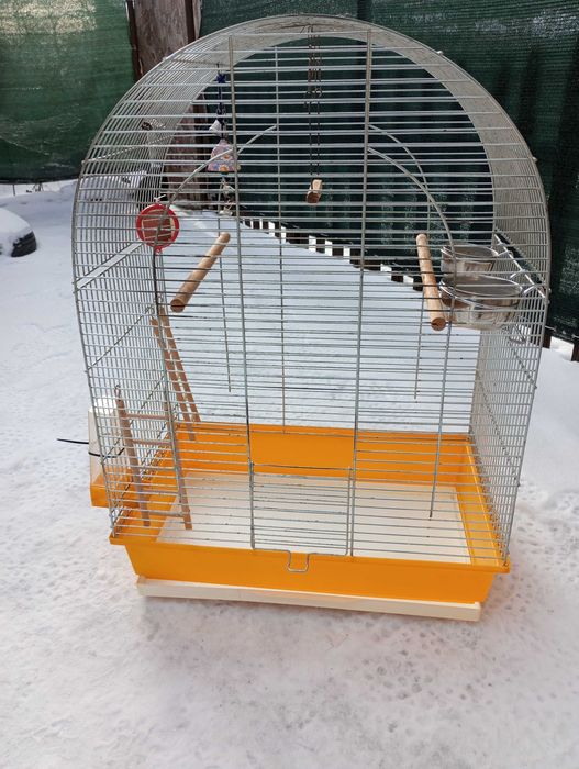 Продам клетку для птицы