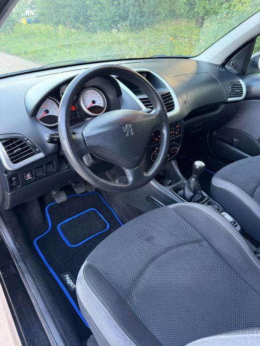 Peugot 206 1.4 bezyna