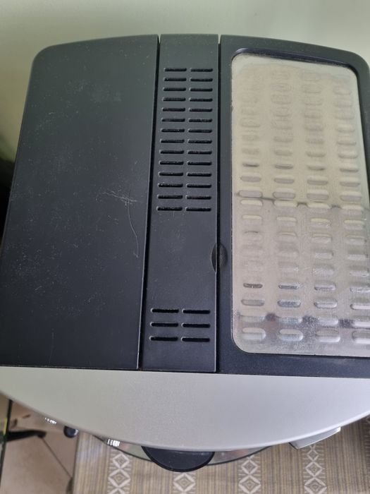 Ekspres ciśnieniowy Delonghi Magnifica