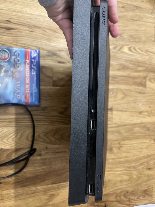 PlayStation4 Slim 1TB