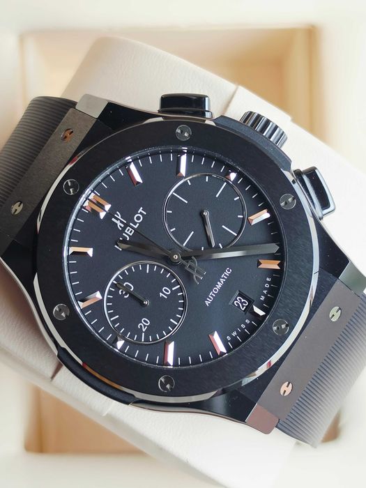 Hublot Classic Fusion Ceramic Chronograph 45 - 2022r.