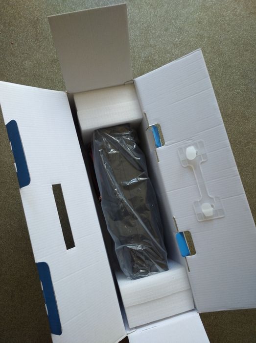 Інвестор DATOU1500W,чистий синус,пульт керування