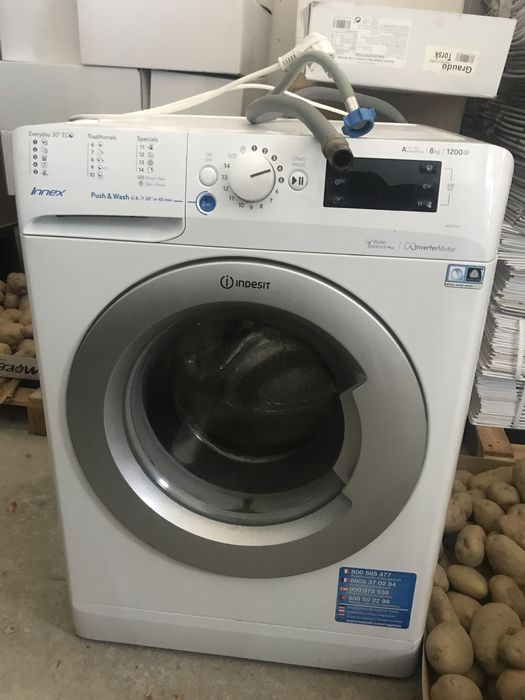 Máquina Lavar Roupa Indesit 8kg sem porta