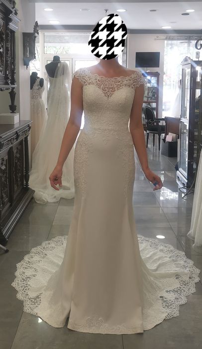 Sukienka ślubna Rybka Essence